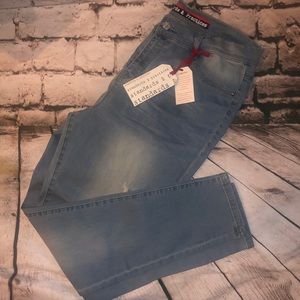 NWT STANDARDS & PRACTICES CROPPED ANKLE JEANS